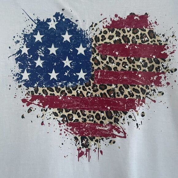 White T-Shirt with American Flag Heart Design Size: XLG Color: Red/White/Blue - Picture 5 of 5